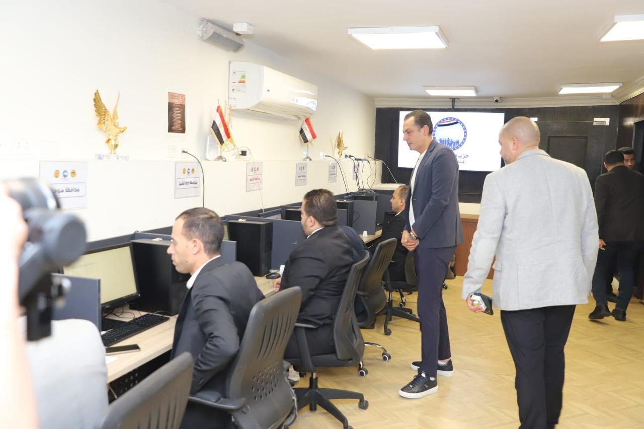الأمين العام يتفقد غرفة العمليات المركزية لحزب مستقبل وطن للوقوف على جاهزيتها لانتخابات مجلس النواب 2025 - الخليج الان