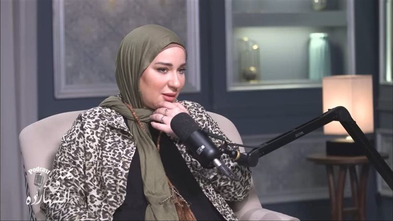 كنت عايزة اخد الخطوة بشكل صحيح.. أسما شريف منير تتحدث عن ارتدائها الحجاب - الخليج الان