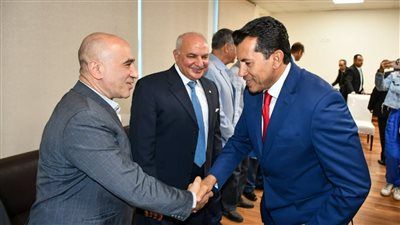 وزير الرياضة يطمئن على بعثة رفع الأثقال ويشيد بإنجازات أبطال مصر بالنرويج - الخليج الان