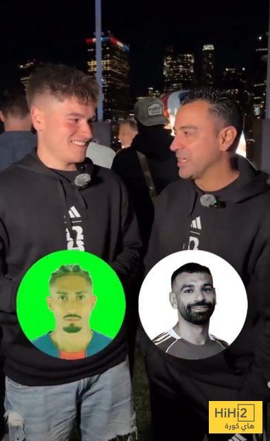 تشافي هيرنانديز يختار الأفضل بين محمد صلاح و رافينيا