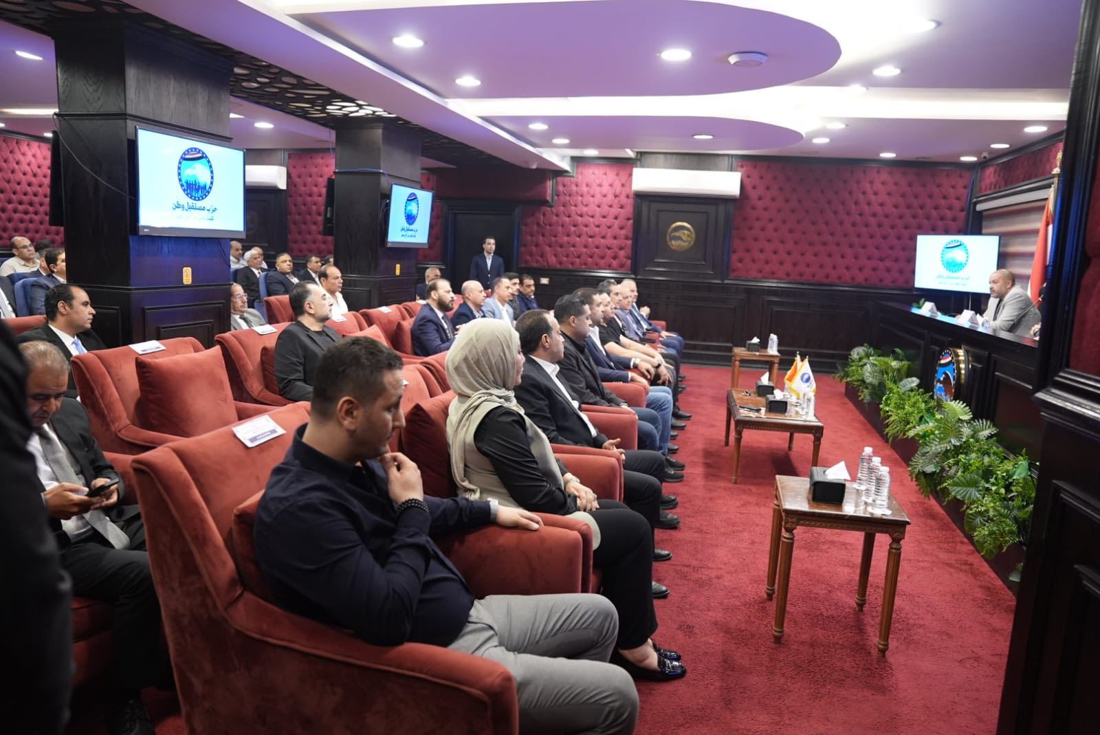 بحضور الأمين العام ونائب رئيس الحزب.. "مستقبل وطن" يعقد اجتماعا تنظيمياً هاماً مع مرشحي الحزب على المقاعد الفردية في انتخابات مجلس النواب 2025 - فيديو وصور - الخليج الان