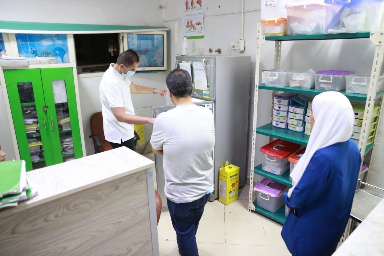 بعد جــولة مفاجــئةً.. نائب وزير الصحة يضبط مخالفـات داخل مستشفى كفــر الشيخ العام ويوجه بإحالة المسؤولين للتحقيق - الخليج الان
