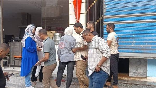 بعد إصابة 7 طالبات بأعراض تسمم.. غلق وتشميع محل كشري في المنوفية