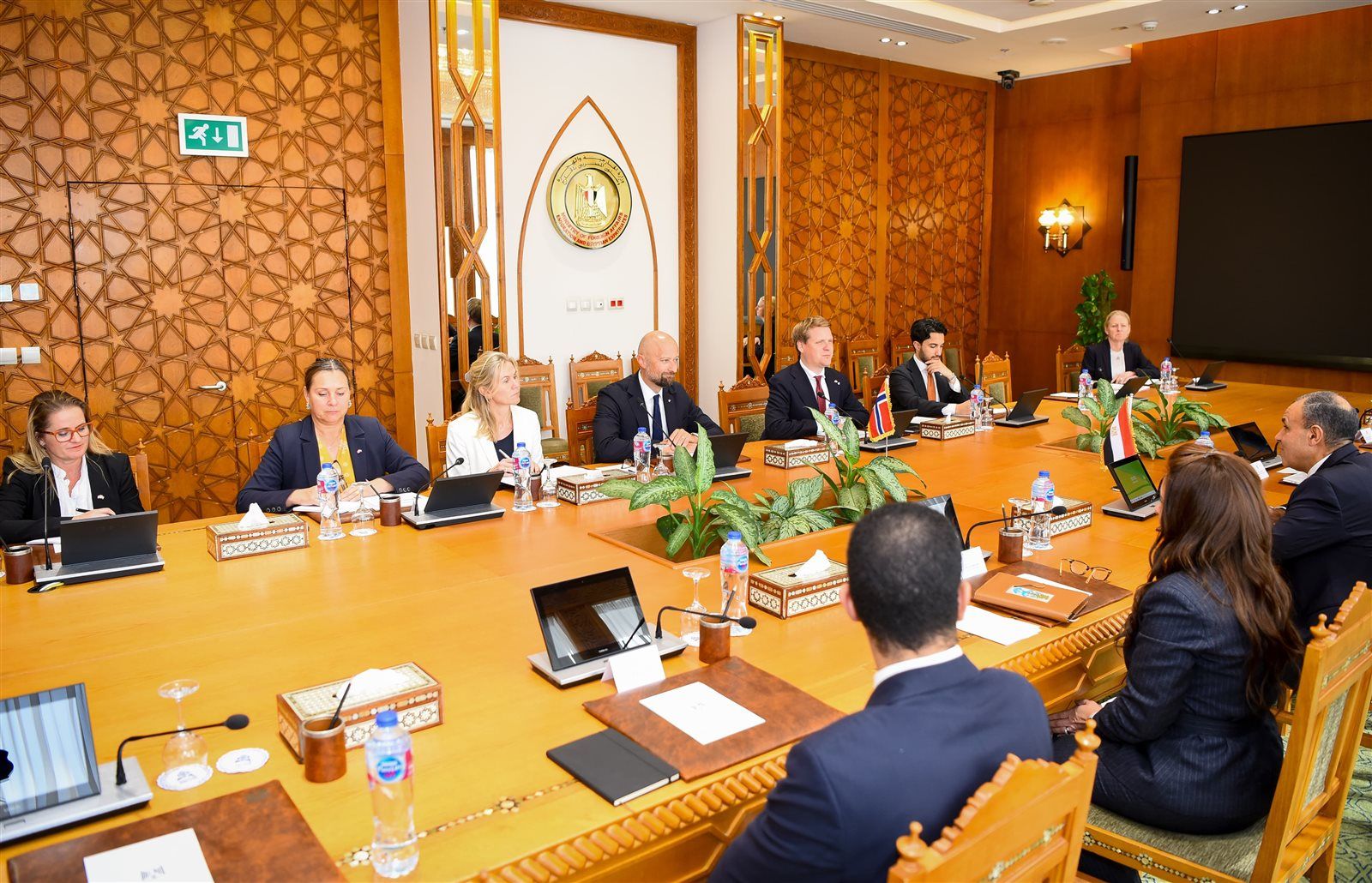 وزير الخارجية: نثمن الموقف النرويجي الداعم للقضية الفلسطينية - الخليج الان