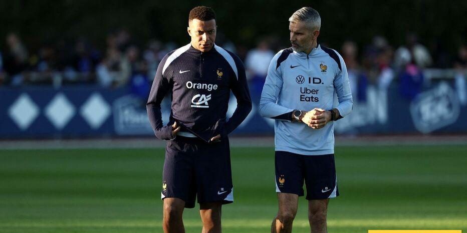 مبابي يتدرب مع منتخب فرنسا تحسبا لمباراة اذربيجان