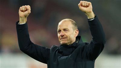 تعرف على موعد أول مباراة رسمية لمدرب الأهلي الجديد - الخليج الان