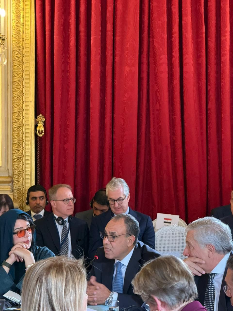 «بمشاركة ماكرون».. وزير الخارجية يشارك في الاجتماع الوزاري حول تنفيذ الخطة الأمريكية للسلام الهادفة لإنهاء حرب غزة - الخليج الان