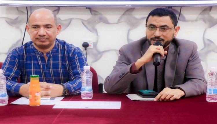 بحضور الوكيل لمروق تكريم عميد الإعلام بشبوة