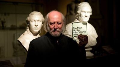 المجري لاسلو كراسناهوركاي... سيد الجملة الطويلة وصوت القلق الأوروبي يتوج بنوبل الآداب 2025 - الخليج الان