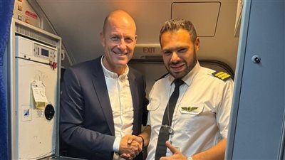 وصول الدنماركي ياس سوروب مدرب الأهلي الجديد إلى القاهرة - الخليج الان