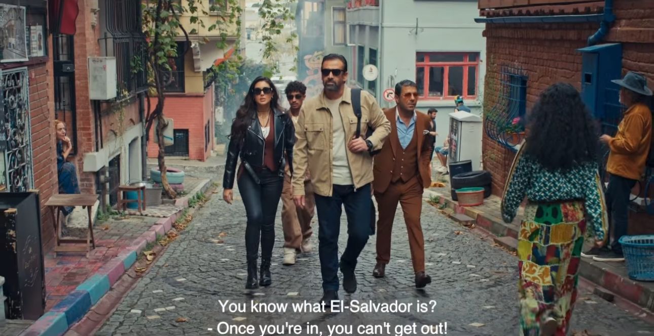 سحب فيلم المشروع إكس من دور العرض بسبب ضعف الإقبال وتراجع الإيرادات - الخليج الان