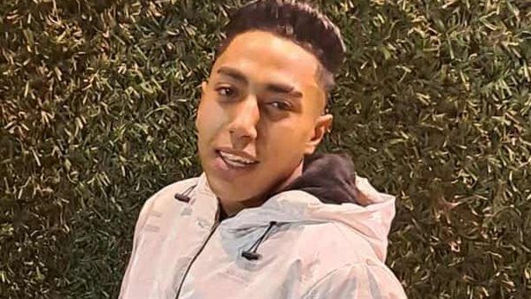 وفاة الشاب عبد الله بطل واقعة إنقاذ مُسنة بحريق فيصل| بث مباشر