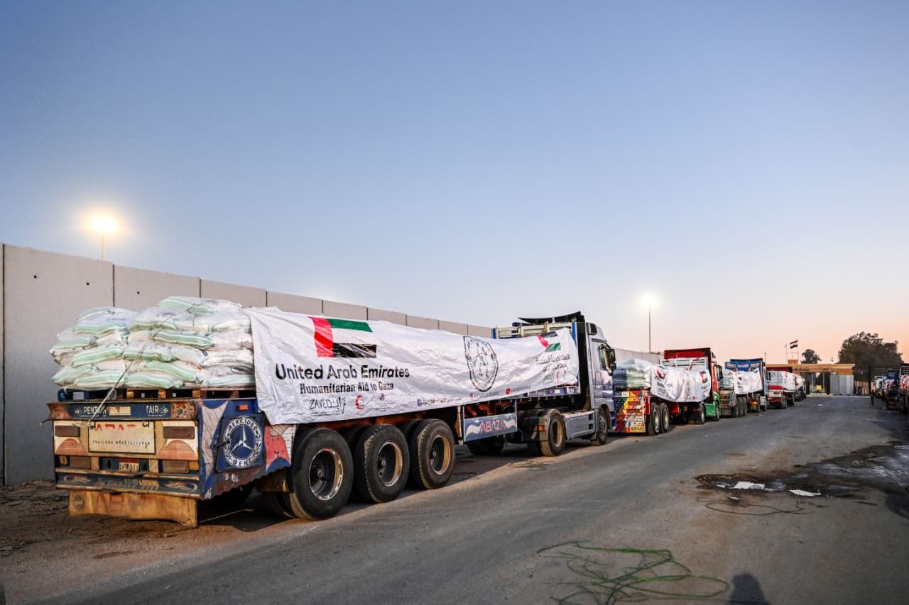 بدعم من وكالة الإمارات للمساعدات الدولية.. جسر الدعم الإماراتي لقطاع غزة عبر مصر يتجاوز 1.7 مليار دولار - الخليج الان