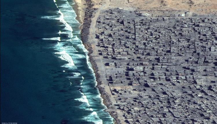 صور جوية تظهر حجم الدمار الواسع في غزة بعد عامين من الحرب