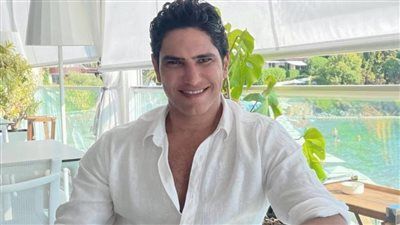 أول تعليق من أحمد أبو هشيمة على شائعات ارتباطه: أخبار سخيفة - الخليج الان