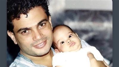 نور عمرو دياب تحتفل بـ عيد ميلاد والدها: بحبك - الخليج الان