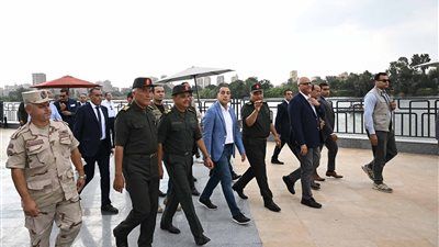 المشروعات التنموية على الطاولة..رئيس الوزراء يتفقد نادي وفندق بنها للقوات المسلحة - الخليج الان