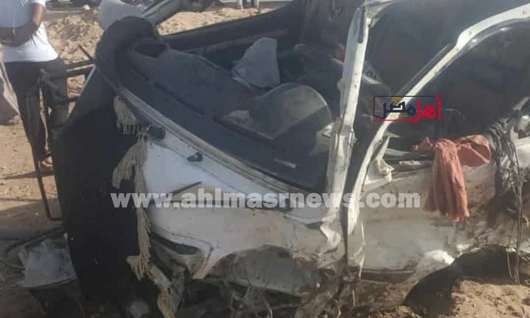 انقلاب سيارة ميكروباص وإصابة 14 شخصا في الغربية