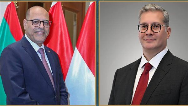 وزير البترول يهنئ وزير العمل بإعادة انتخاب مصر رئيسًا لمنظمة العمل العربية