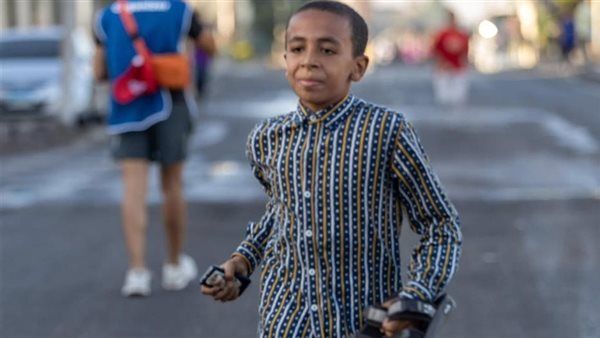 عبد الله علمنا أن الفوز في الإصرار وليس في الوصول أولًا| فيديو