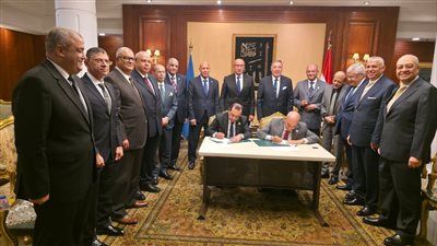 توقيع بروتوكول تعاون بين المحكمة الدستورية العليا ومحكمة النقض - الخليج الان