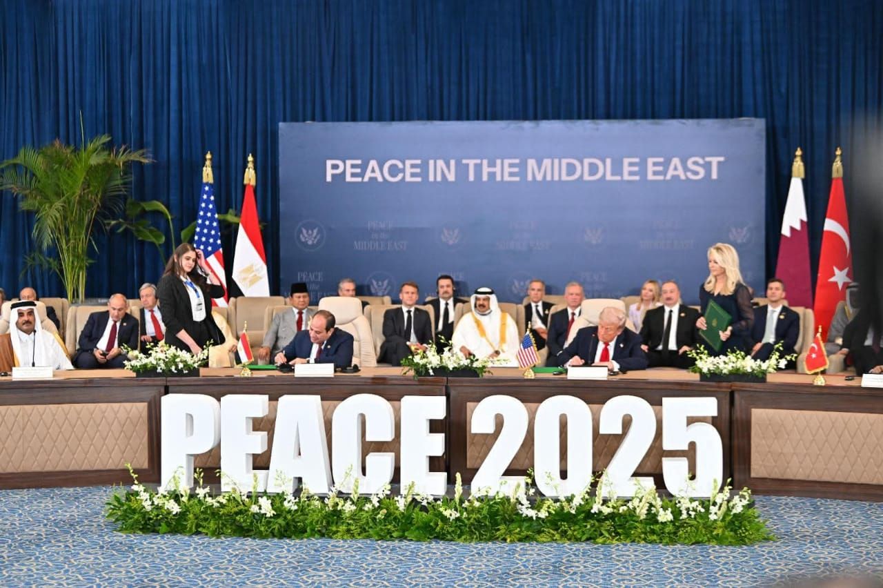 قضية الشعب الفلسطيني في أم الدنيا..رسائل الرئاسة المصرية للعالم بقمة شرم الشيخ للسلام - الخليج الان