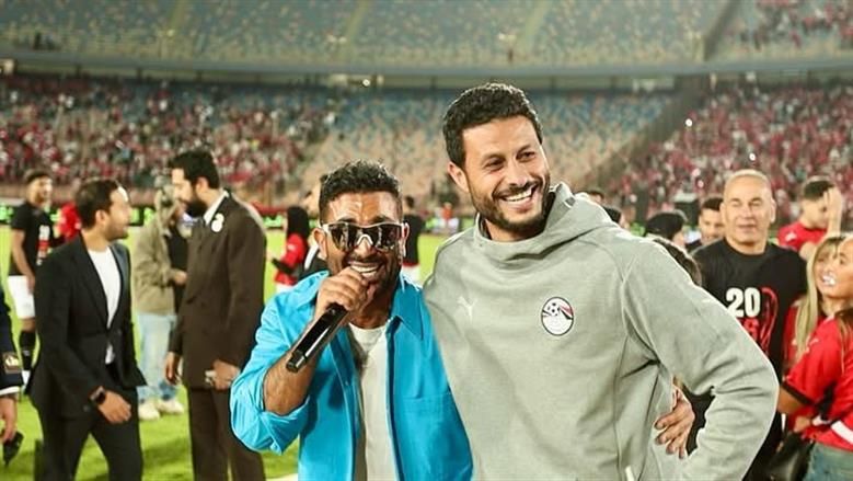 أحمد سعد يشارك صورا جديدة من حفل تأهل المنتخب - الخليج الان