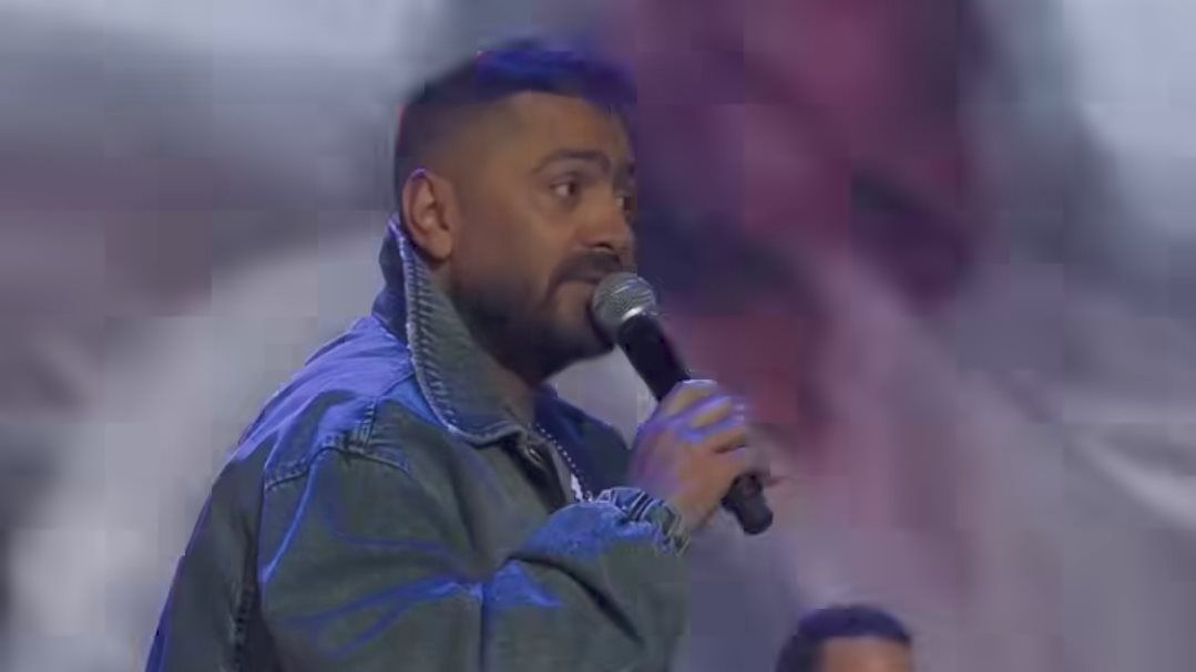 7 نوفمبر.. تامر حسني يحيي حفل غنائي في باريس - الخليج الان