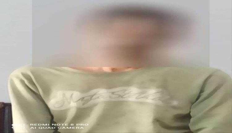 ضبط أحد أخطر سارقي محتويات المركبات في عدن متلبساً وبحوزته مسروقات