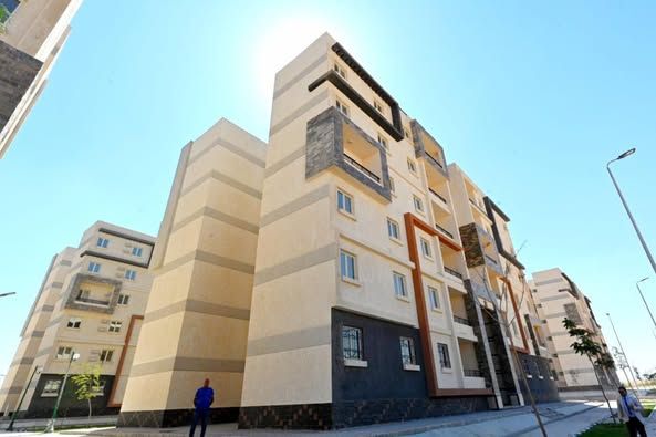 محافظ أسيوط ووزير الإسكان يتفقدان مشروع المبادرة الرئاسية "سكن لكل المصريين" بمدينة ناصر الجديدة - الخليج الان