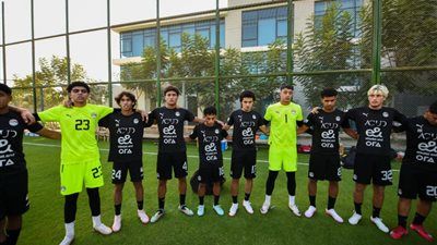 محاضرة عن الإنعاش القلبي للاعبي المنتخب الوطني تحت 17 عامًا قبل كأس العالم - الخليج الان