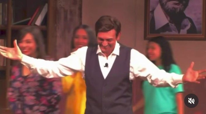 أجرأ مسرحية في 2025.. محمد صبحي يكشف موعد عرض فارس يكشف المستور - الخليج الان