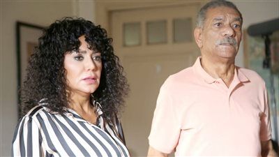 مسلسل لينك الحلقة 3.. الهاكر يعيش في نفس عمارة سيد رجب ورانيا يوسف - الخليج الان