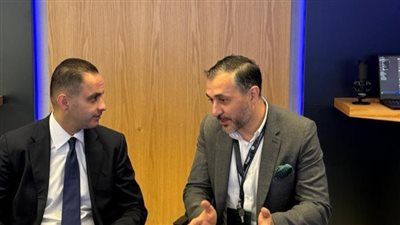 نائب وزير الصحة يلتقي ممثلي شركة HP في دبي لبحث تعزيز التحول الرقمي وتطبيقات الذكاء الاصطناعي في القطاع الصحي - الخليج الان