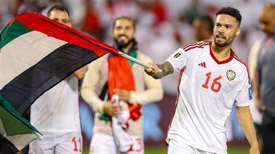 ميلوني لاعب منتخب الإمارات يهاجم التحكيم بعد مباراة قطر: شخص واحد دمر حلم بلد بأكمله - الخليج الان