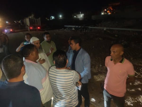 لليوم الثاني على التوالي.. استمرار الجهود المبذولة في الحملات المكبرة لرفع المخلفات من أحياء وشوارع مرسى مطروح - الخليج الان