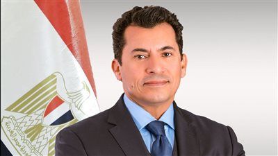 وزير الرياضة يكرم منتخب الناشئين والناشئات للبادل بعد إنجازهم ببطولة العالم بإسبانيا - الخليج الان