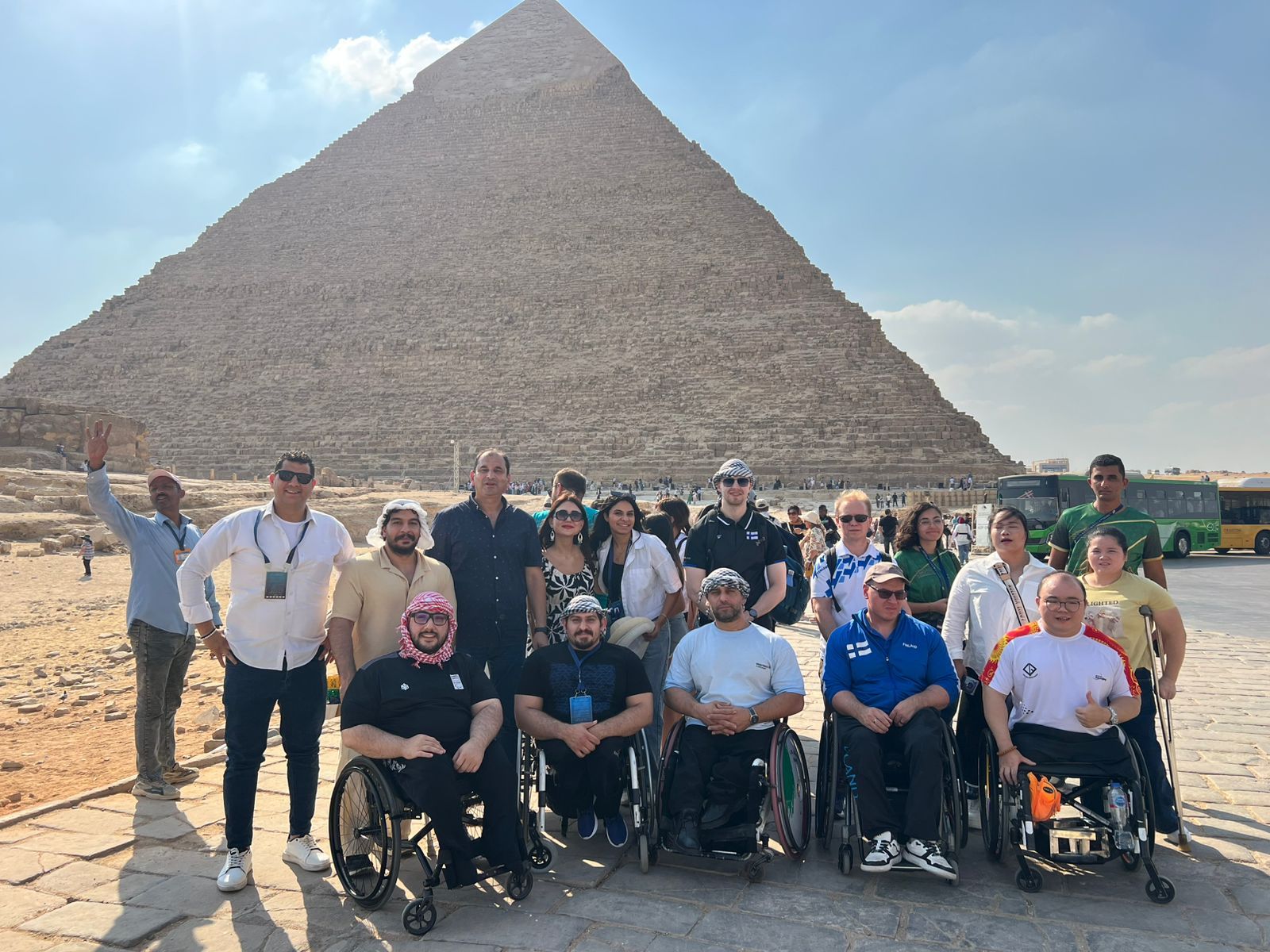 مصر تبهر العالم..جولة سياحية مميزة للمنتخبات المشاركة في مونديال رفع الأثقال البارالمبي - الخليج الان