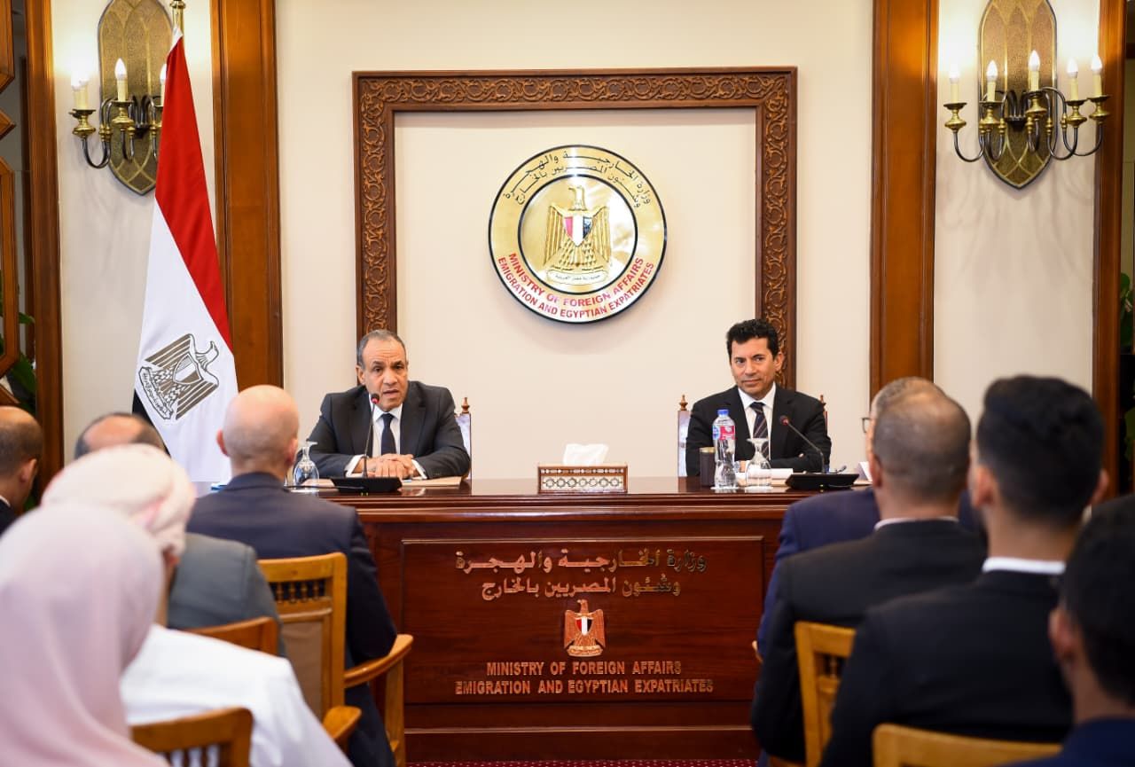 وزير الخارجية: السياسة الخارجية المصرية تقوم على مبدأ الاتزان الاستراتيجي والانفتاح على كافة الأطراف الدولية - الخليج الان