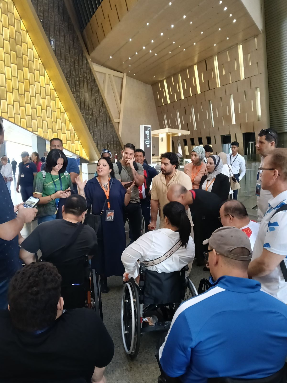 مصر تبهر العالم..جولة سياحية مميزة للمنتخبات المشاركة في مونديال رفع الأثقال البارالمبي - الخليج الان