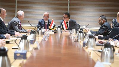 وزير الصحة يبحث مع نظيره العراقي تعزيز التعاون بين البلدين في القطاع الصحي - الخليج الان