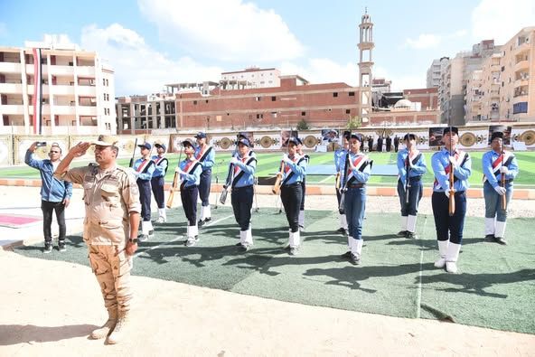 لليوم الثاني على التوالي.. استمرار الجهود المبذولة في الحملات المكبرة لرفع المخلفات من أحياء وشوارع مرسى مطروح - الخليج الان