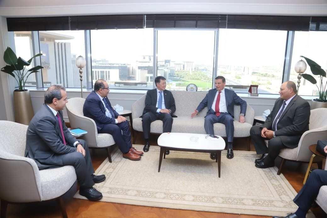 مصر شريك استراتيجي لدول الأمن الغذائي الإسلامي.. لقاء بين وزير الزراعة والمدير العام للمنظمة الإسلامية للأمن الغذائي - الخليج الان