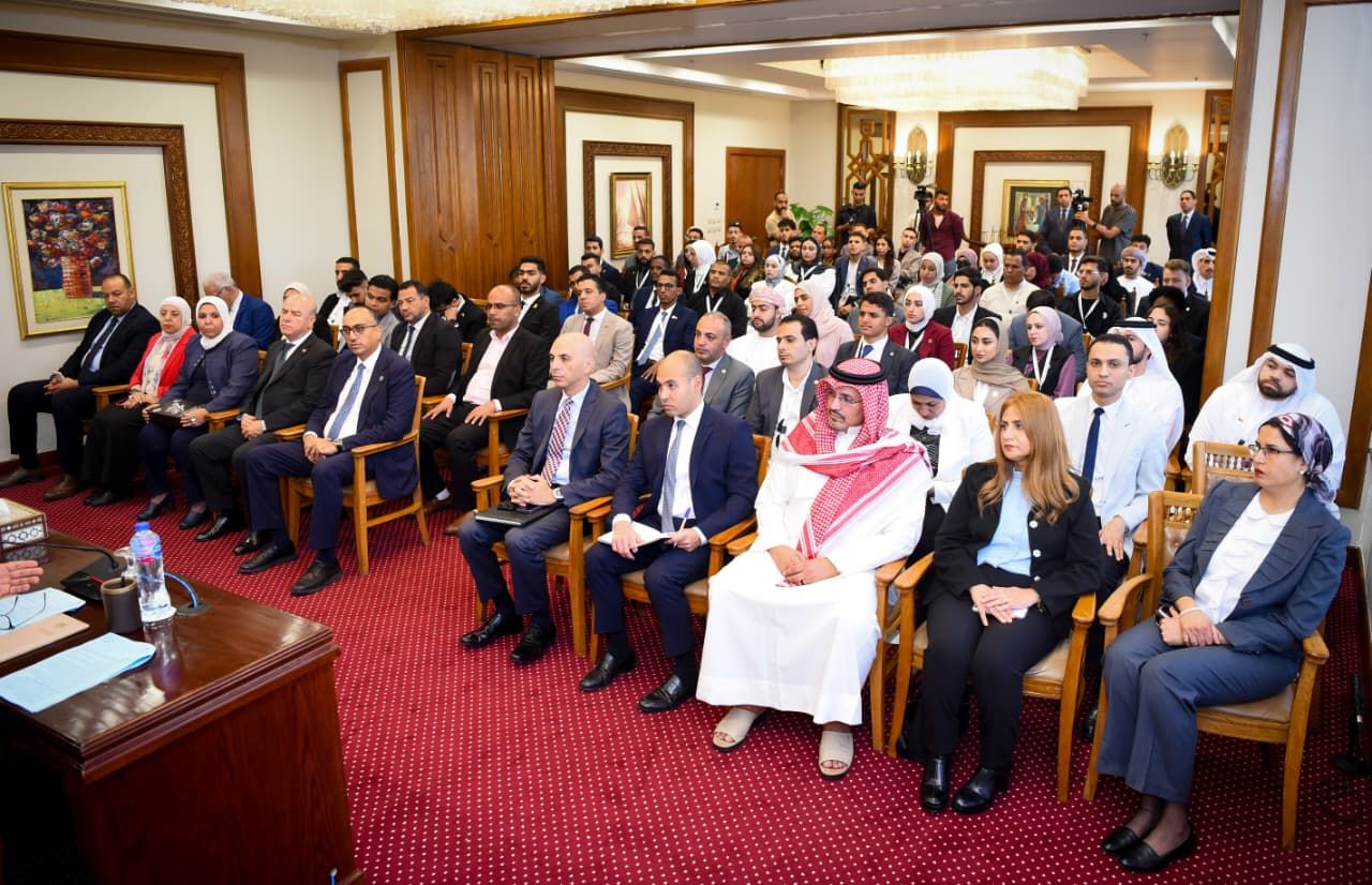 وزير الخارجية: السياسة الخارجية المصرية تقوم على مبدأ الاتزان الاستراتيجي والانفتاح على كافة الأطراف الدولية - الخليج الان