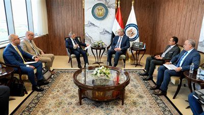 البترول: الوزارة تدعم هيئة قناة السويس بكافة إمكاناتها لتنفيذ المشروعات - الخليج الان