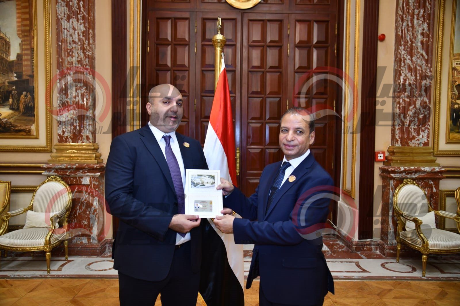 هاني العتال يتسلم كارنيه عضوية مجلس الشيوخ: ملف الرياضة في مقدمة أولوياتي - الخليج الان