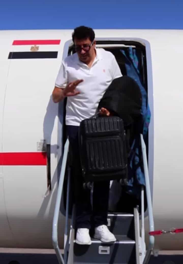 ايناس الدغيدي وأحمد مالك وأسماء جلال.. لحظة وصول النجوم لحضور حفل افتتاح مهرجان الجونة - الخليج الان