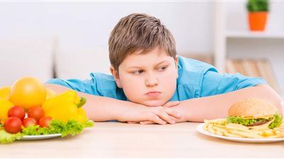 "أوزنها".. حملة خليجية شاملة لحماية الأطفال من السمنة - الخليج الان