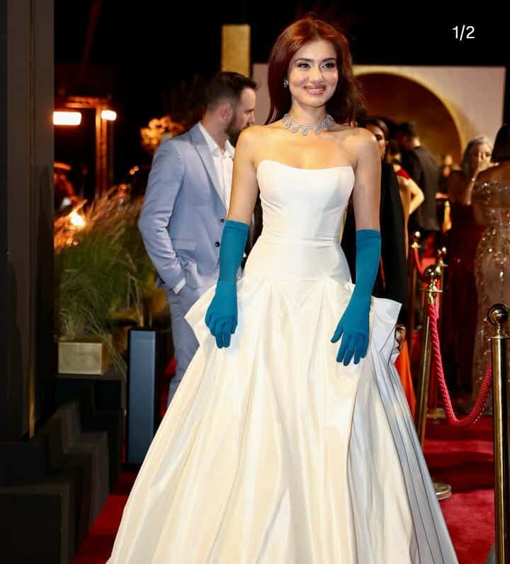 نيللي كريم ودرة وجيهان الشماشرجي.. فراشات الفن تخطفن الأنظار في افتتاح مهرجان الجونة - الخليج الان