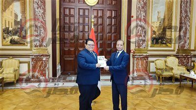 المخرج خالد جلال يتسلم كارنيه عضوية مجلس الشيوخ 2025..صور - الخليج الان